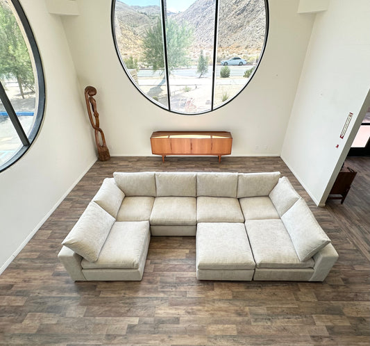 8 Seat “Versa” Pit Sectional