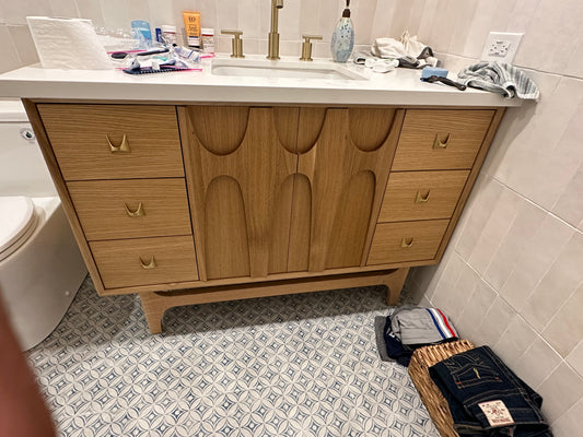48" Broyhill Brasilia Style Bathroom Vanity- White Oak