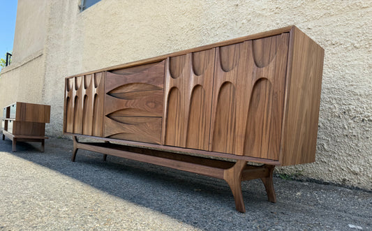 84" Brasilia Bow Tie Credenza