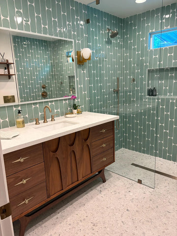 Brasilia Style Single Sink Bathroom Vanity