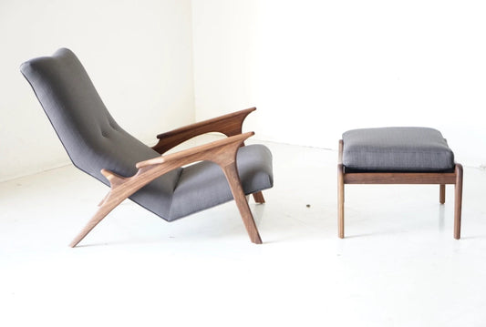 Mid Century Style Pearsall Chaise Lounge