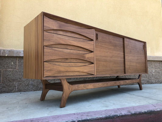 6ft Mid Century Style "Bowtie" Media Credenza