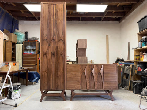 24" Brasilia Walnut Linen Cabinet