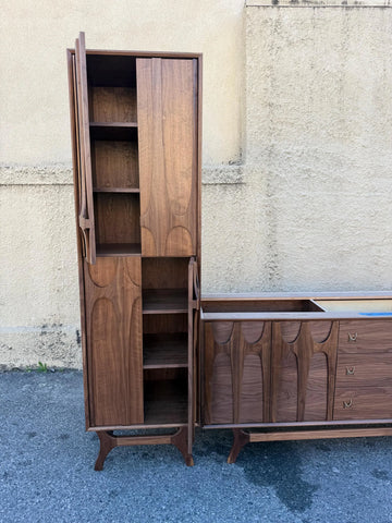 24" Brasilia Walnut Linen Cabinet