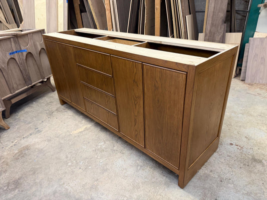 Oak beaded Style Single Sink Vanity | Custom Size Available