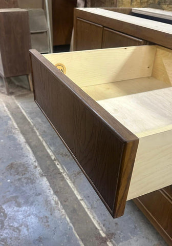 Oak beaded Style Single Sink Vanity | Custom Size Available