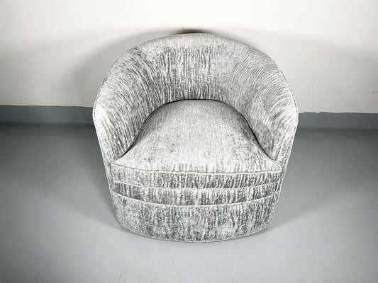 Barrel Swivel Chair on Caster/each