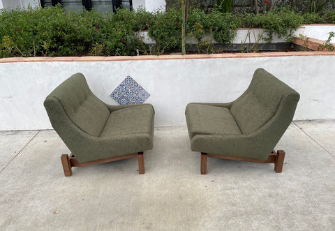 Mid Century Style Paraty Lounge Chair/each