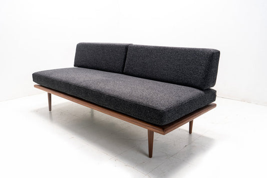 Mid Century Style Daybed Sofa